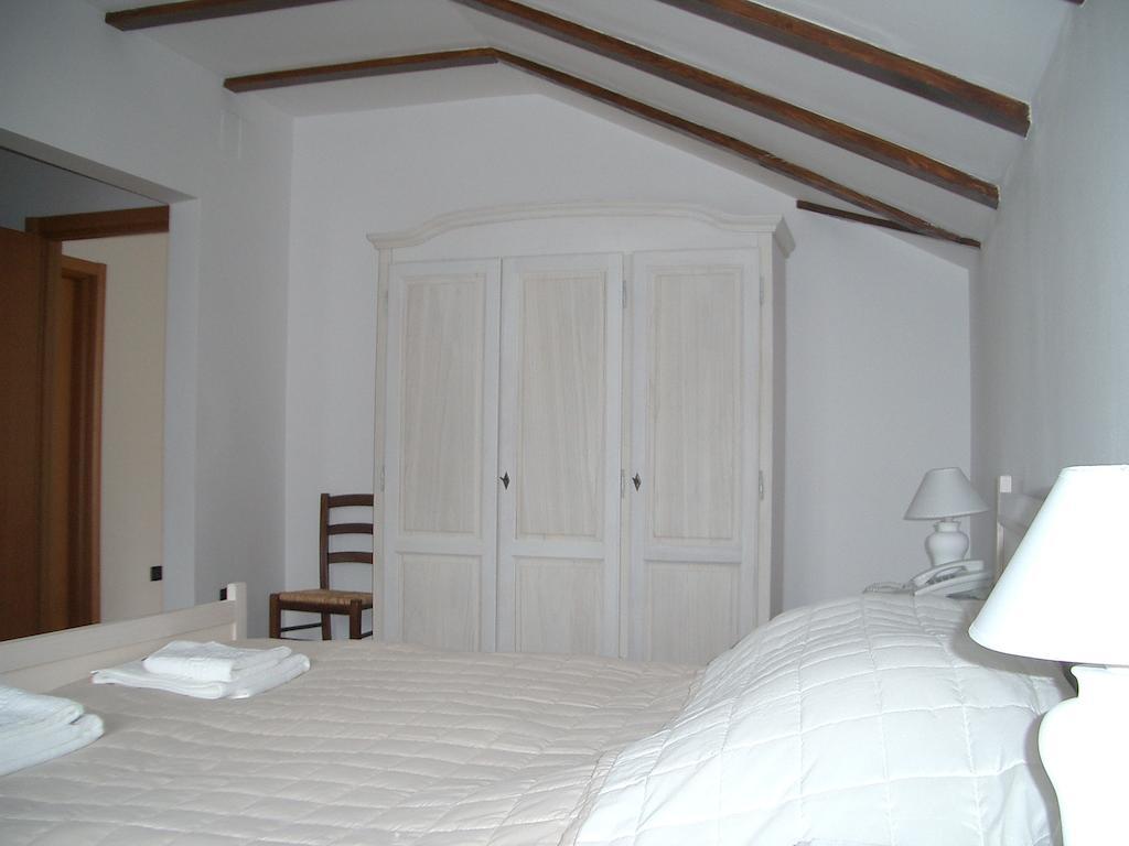 Pensiunea Funivia Săcele Habitación foto